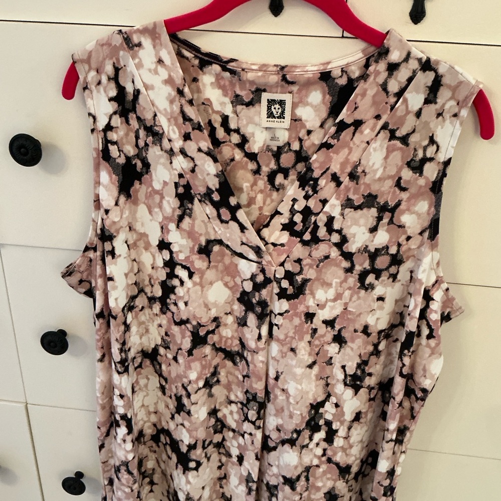 Anne Klein Pink and Black Floral Blouse NWOT